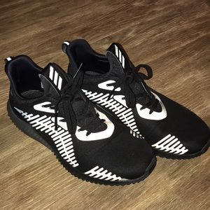 Adidas alpha bounce